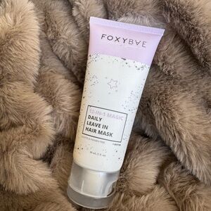 FoxyBae 12-in-1 Magic Daily Leave-In Hair Mask